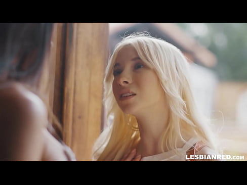 ❤️ मुलगी काही महिन्यांनंतर घरी येते आणि तिच्या सावत्र आईची मांजर खाऊन संपते ❤️  लिंग  ❌